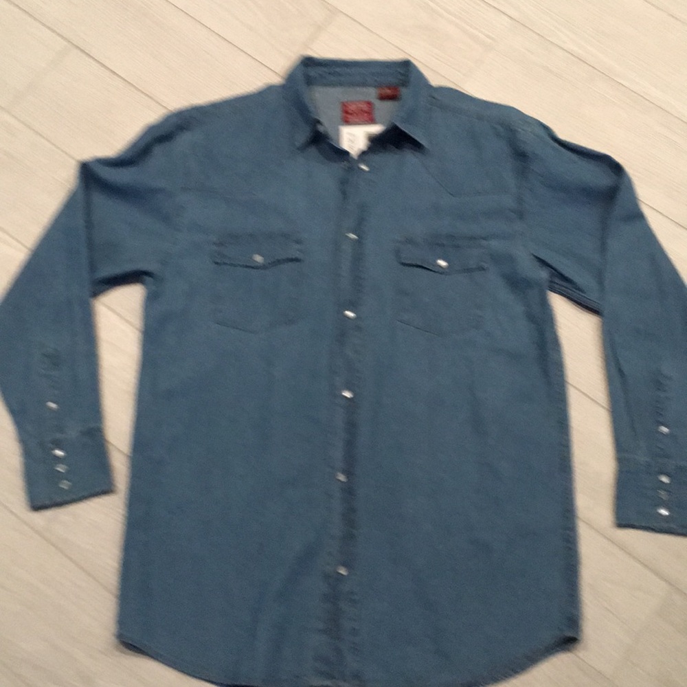 NWT Mens Shirt